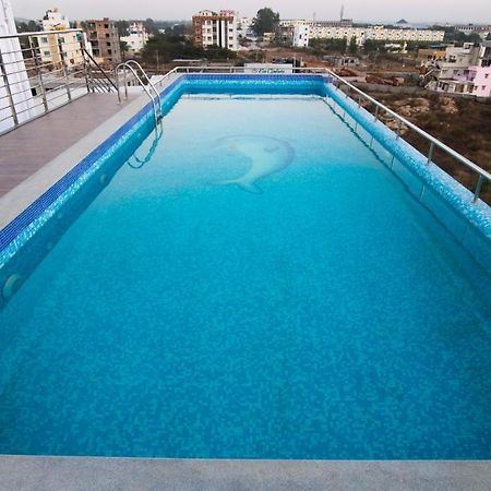 Npg Hotel Yelahanka Eksteriør billede