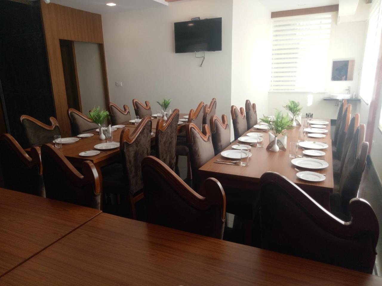 Npg Hotel Yelahanka Eksteriør billede