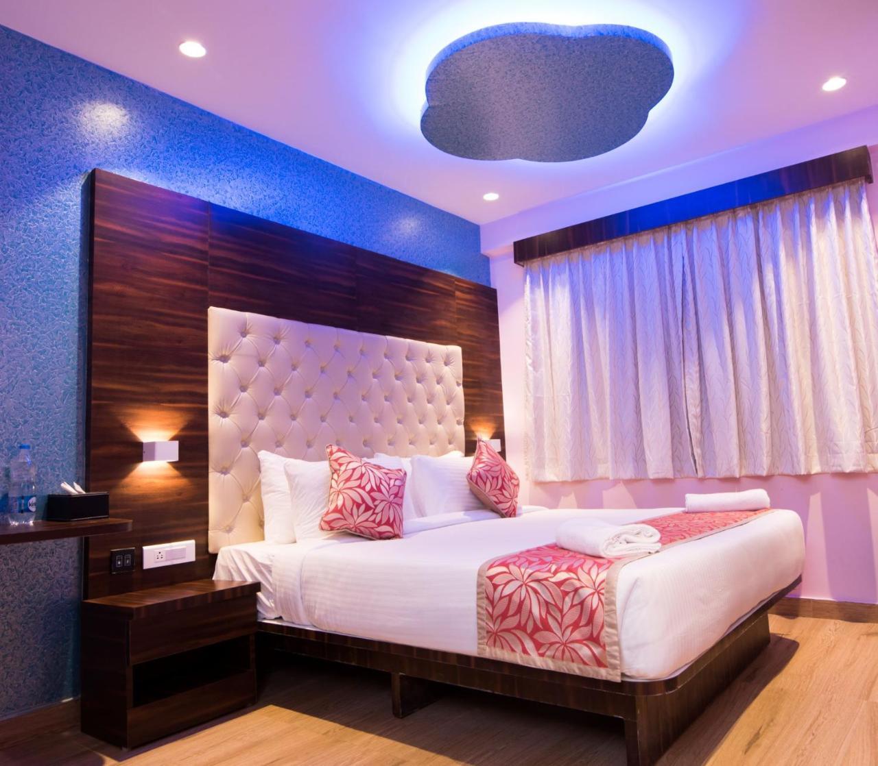 Npg Hotel Yelahanka Eksteriør billede